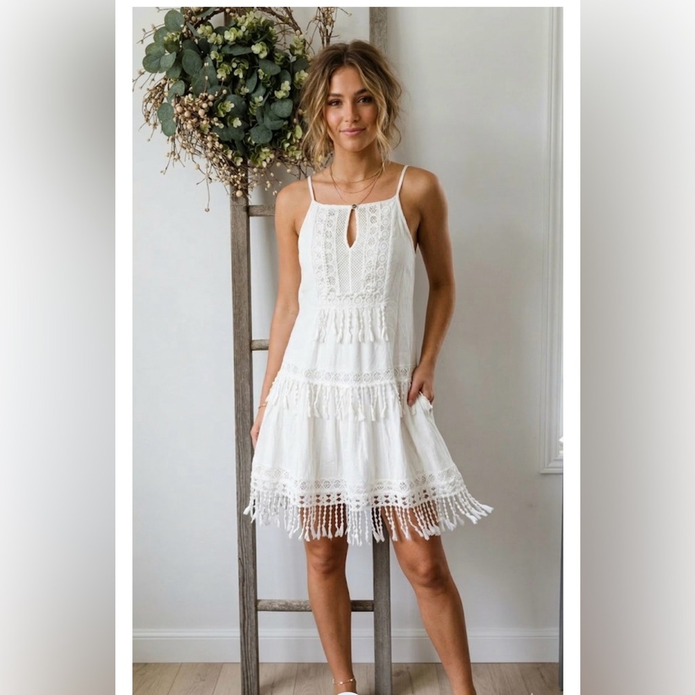 AE  off-white summer dress size Small